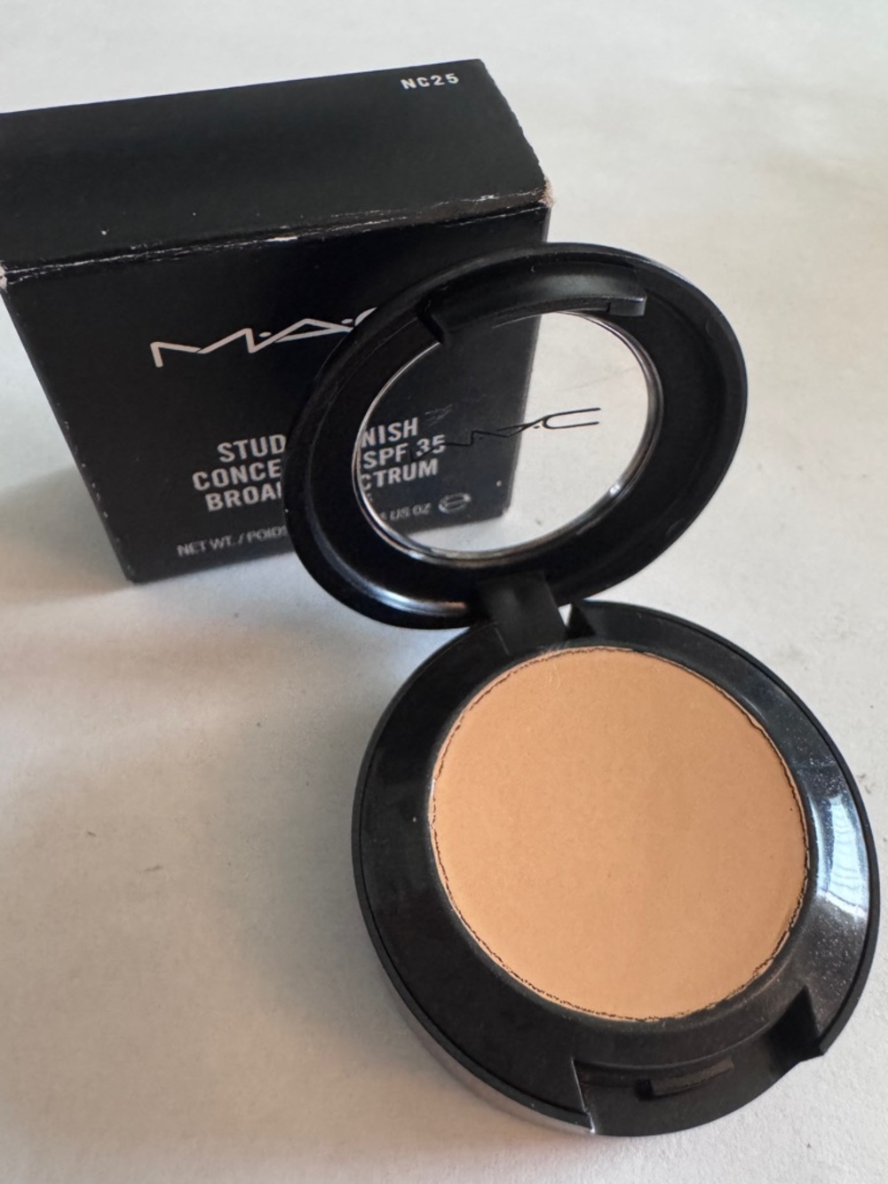 ORIGINAL FORMULA | MAC Cosmetics Studio Finish Concealer | NC25